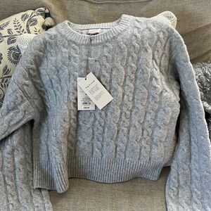New day crop grey sweater